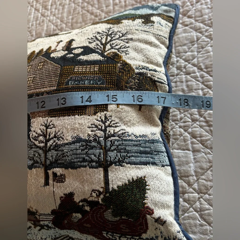 VTG 1986 Tapestry Charles Wysocki Pillow Winter Scene w/Santa & Reindeer FolkArt
